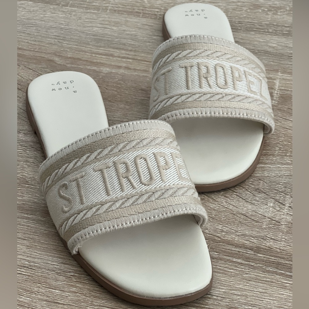 Nat Slide Sandal “St Tropez” from Target